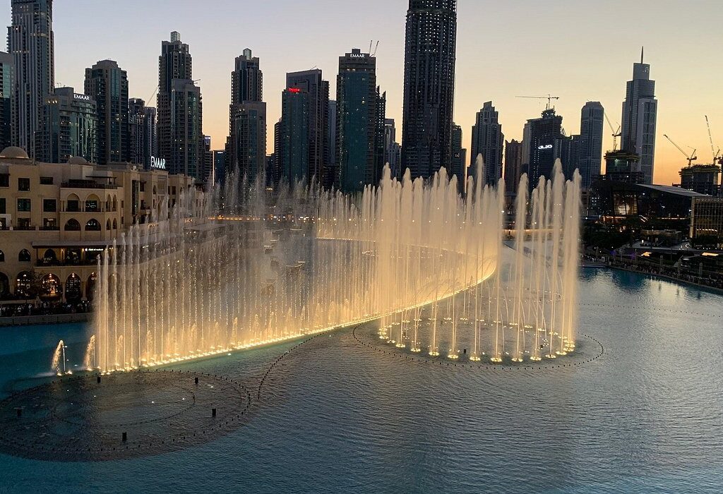 Visit Dubai Fountain